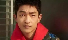 最新爆料屈楚萧,神秘女友身份引热议